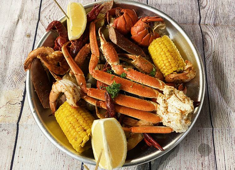 Lowcountry-Seafood-Boil